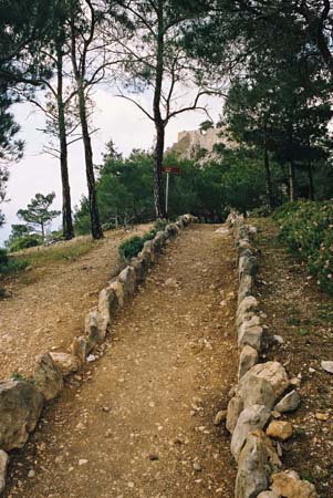 Lindos2002-F4-35